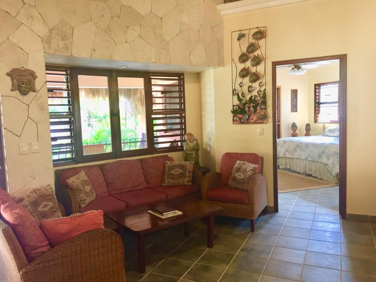 Nah Uxibal Villa And Casitas Тулум Екстериор снимка