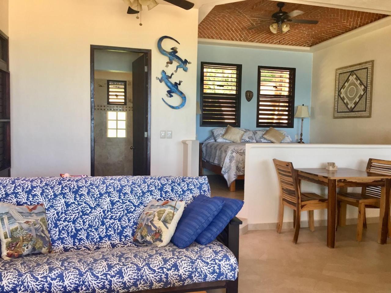 Nah Uxibal Villa And Casitas Тулум Екстериор снимка
